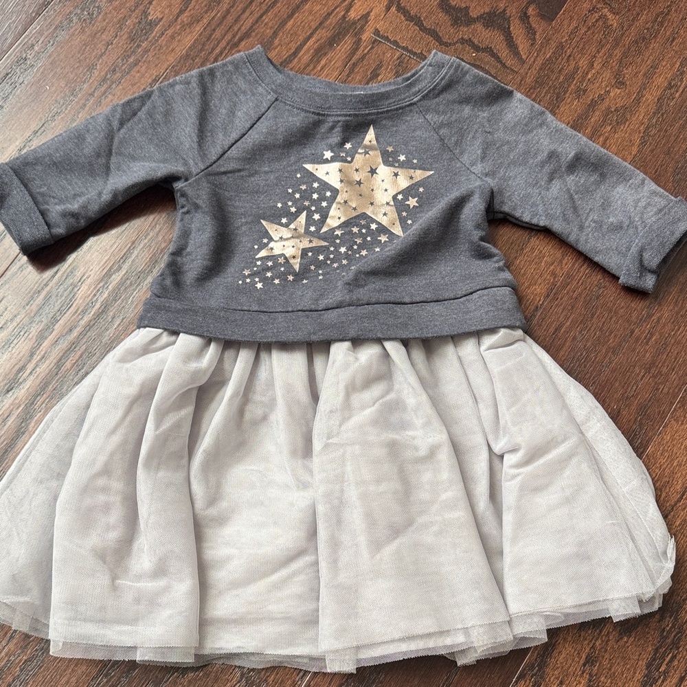 Old Navy Toddler Short Sleeve Tee in Charcoal Gray